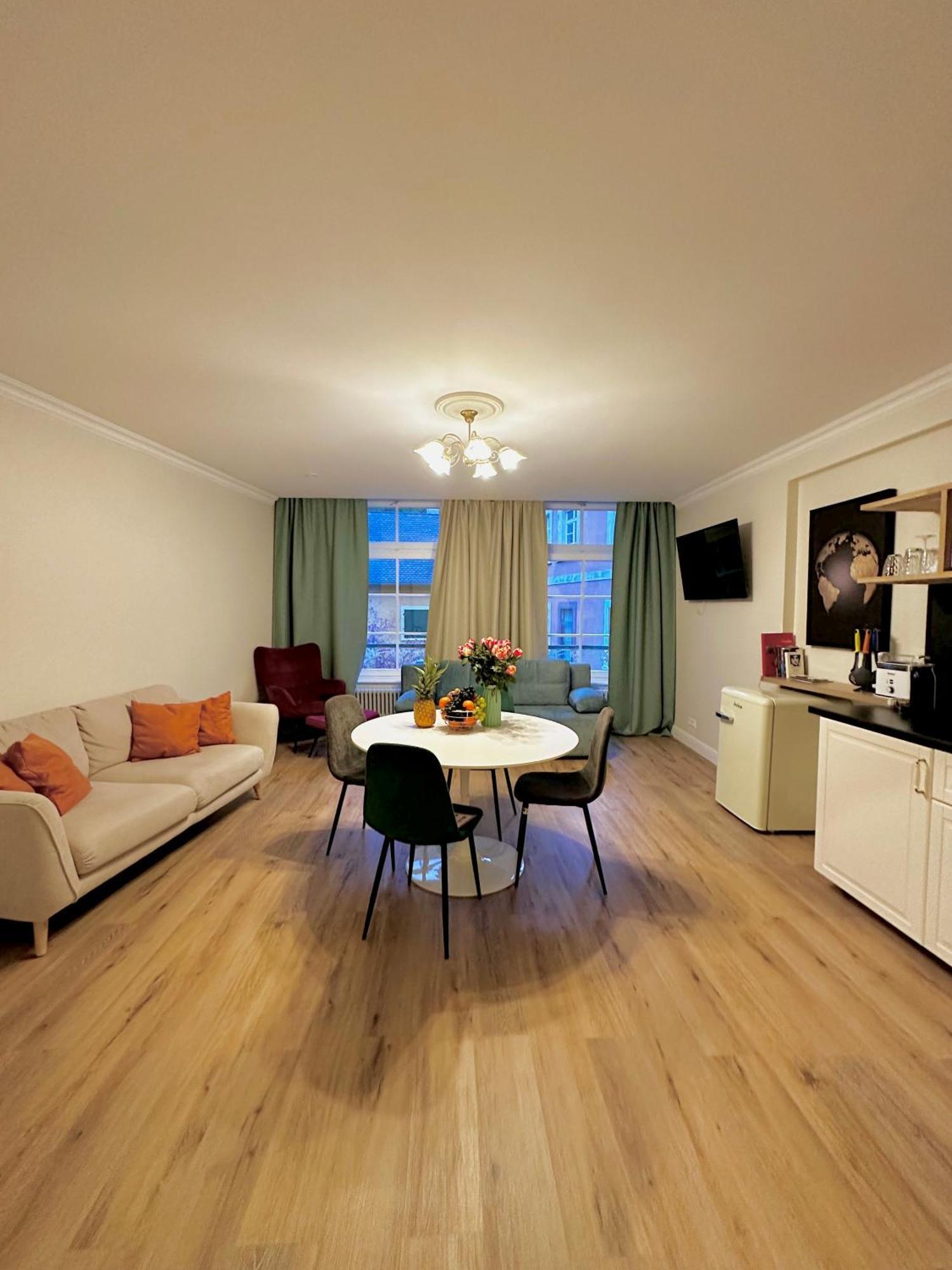 Hirsch Appartements Baden-Baden Exteriér fotografie