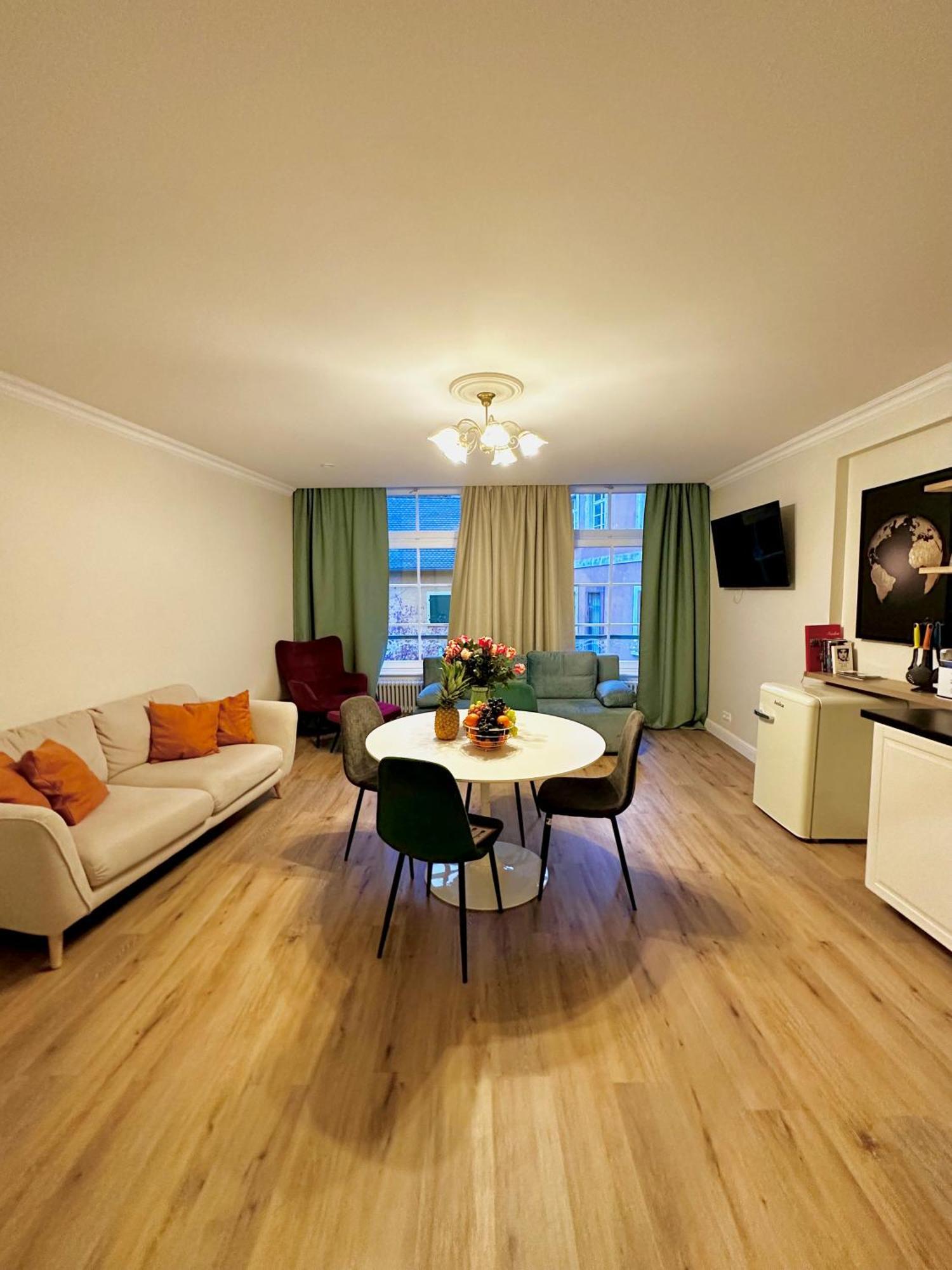 Hirsch Appartements Baden-Baden Exteriér fotografie